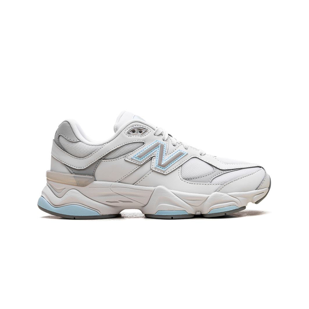 9060 GS "Reflection Quarry Blue"